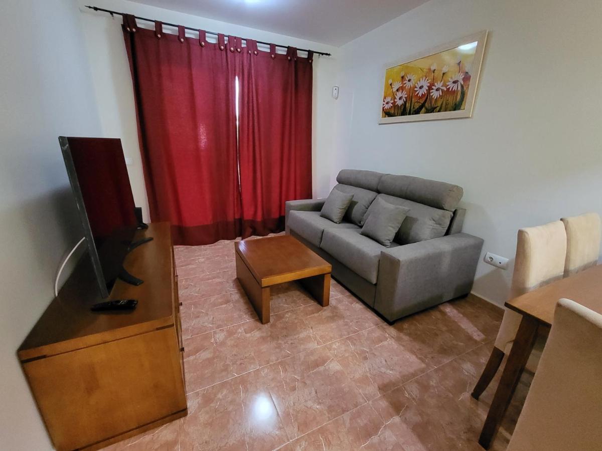 ¡bajo Extraordinario Con Vistas A La Piscina Y Terraza! Vera